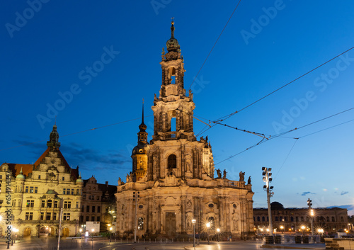 Kathedale Sanctissimae Trinitatis in der Dresdener Altstadt © thosti57
