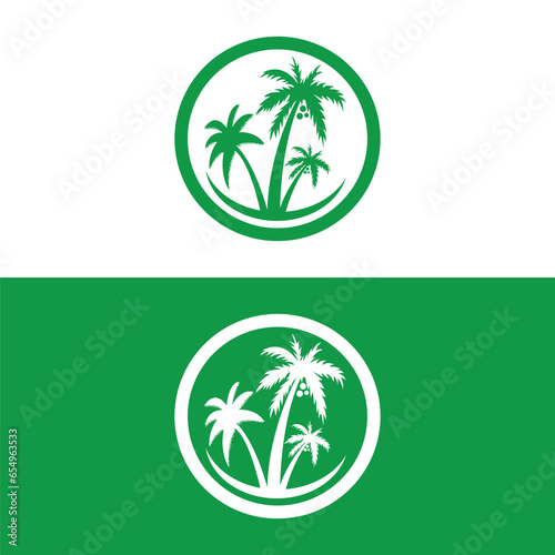 Detailed Palm Tree, Palm tree, separate banana leaves, vector palm icon, Set tropical palm trees, nature and young plants, Vector design, Exotic plants, palm leaves, watercolor vector illustration
