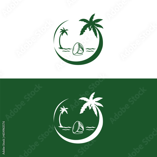 Detailed Palm Tree, Palm tree, separate banana leaves, vector palm icon, Set tropical palm trees, nature and young plants, Vector design, Exotic plants, palm leaves, watercolor vector illustration