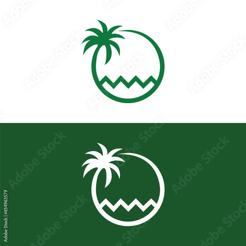 Detailed Palm Tree, Palm tree, separate banana leaves, vector palm icon, Set tropical palm trees, nature and young plants, Vector design, Exotic plants, palm leaves, watercolor vector illustration