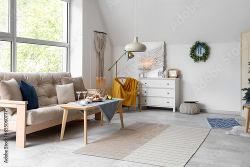 Cozy hanukkah living room i...