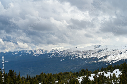 Amazing Winter view of Rila Mountain near Malyovitsa peak, Bulgaria © Uri