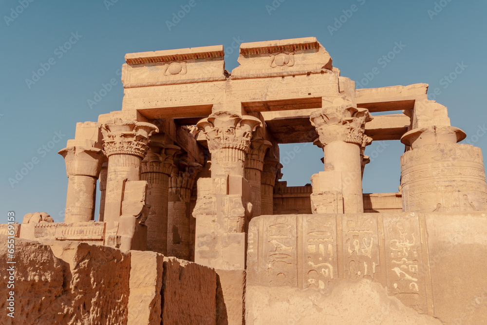 Travel ancient Egyptian culture