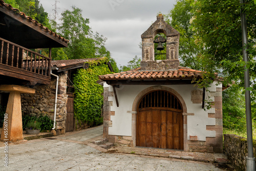 Ermita en Espinaredo © ABUELO RAMIRO