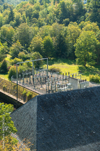 Umspannwerk am Edersee Talsperre Damm bei Waldeck in Hessen