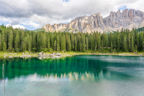 Fototapeta Naklejka Na Ścianę i Meble -  Carezza lake on a sunny day, Italy.