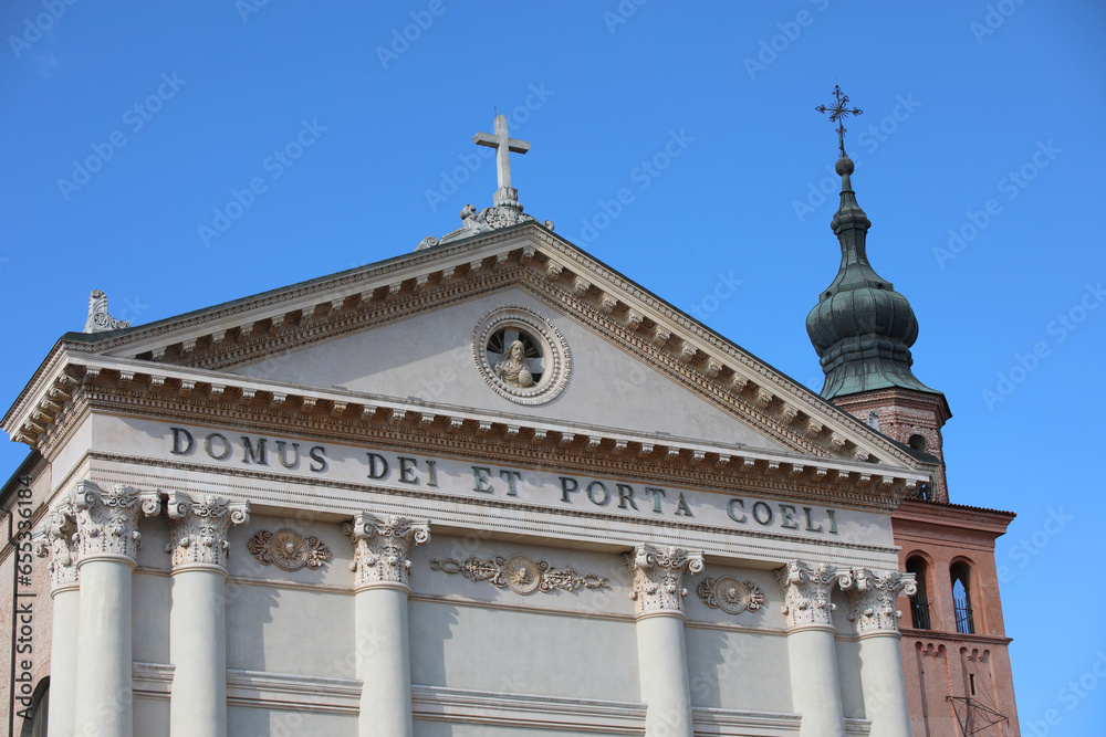 church in the city of CITTADELLA in Northern Italy with the Latin TEXT meaning house of God at the gate of heaven