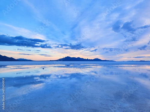 Bonneville Salt Flats at sunrise, Utah © Shoshana Weissmann