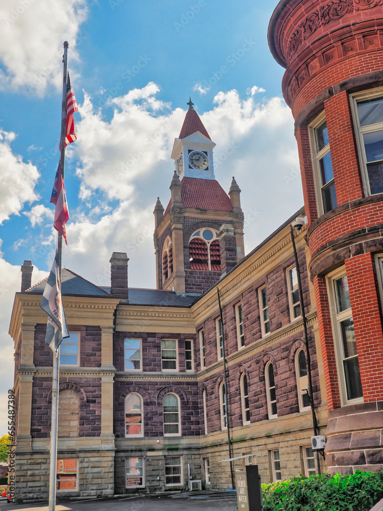 Pickaway county Courthouse in Circleville Ohio USA 2023  - obrazy, fototapety, plakaty 