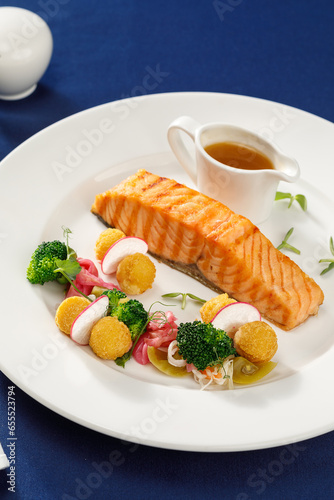 grilled salmon steak with vegatables