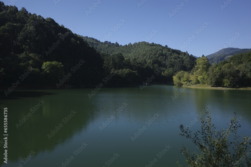 Lake in the outskirts of Bilbao