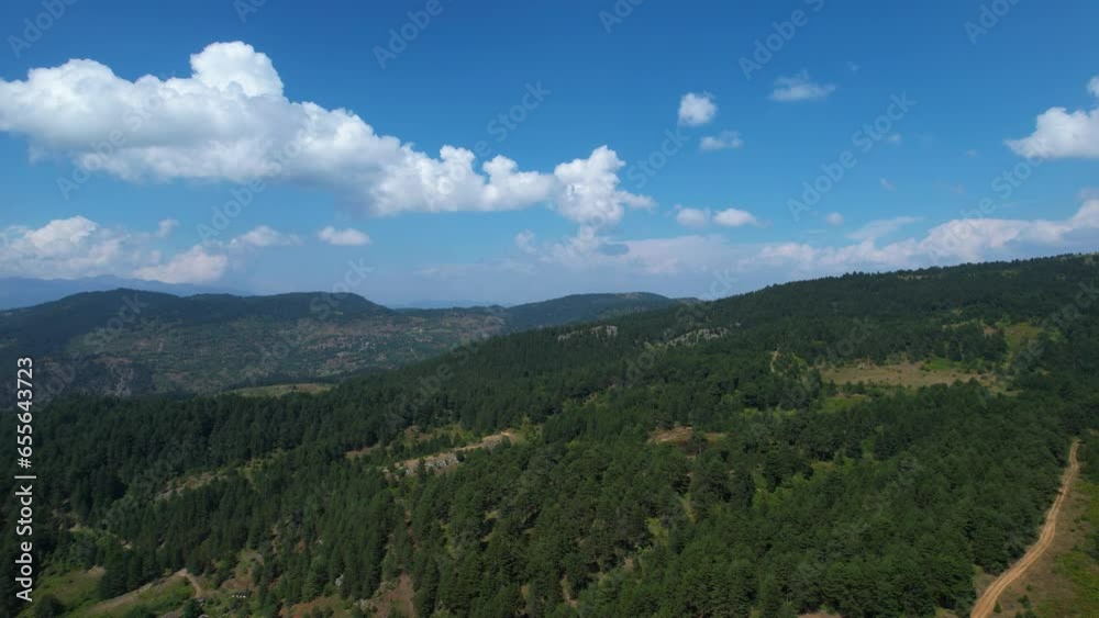 Mountain Paradise: Stunning Green Pine Forest, White Clouds, and Blue Skies – The Ultimate Destination for Outdoor Recreation and Serenity Mountain Paradise: Stunning Green Pine Forest, White Clouds, and Blue Skies – The Ultimate Destination for Outdoor Recreation and Serenity