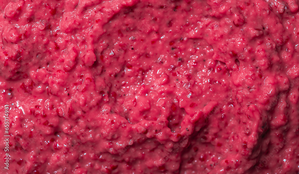 Obraz premium Berry yoghurt ice cream. Smoothies from fresh fruits and berries. Ice cream texture. Delicious sweet dessert close-up as a background.