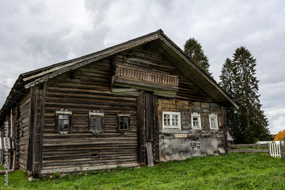 ancient houses made from wood using old technologies as architectural monuments of Karelia ancient houses made from wood using old technologies as architectural monuments of Karelia