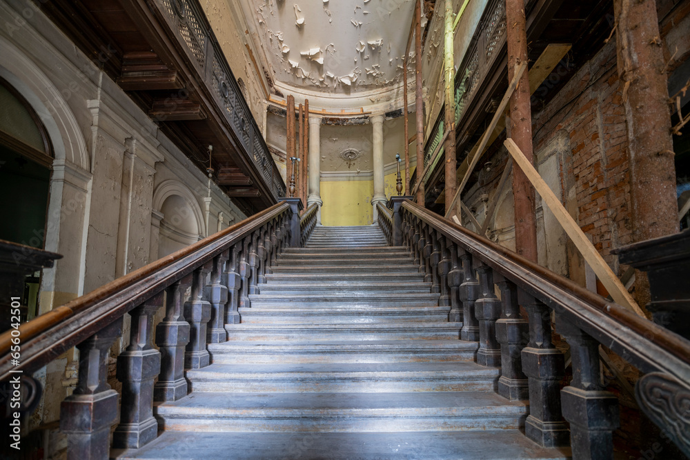 Obraz premium Cryptic Chronicles: Unearth the Enigma of the Haunted, Forsaken, Baroque-Classical, Spectral Palace - A Story of Phantom Grandeur, Abandonment, and Eerie Elegance