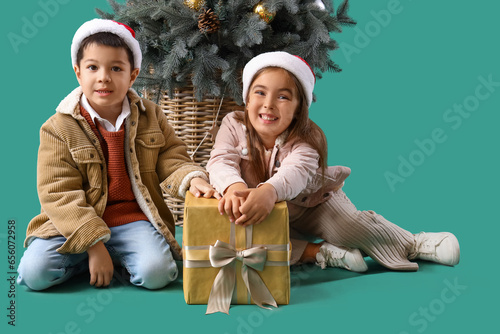 Cute little children with g...