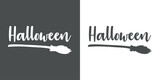 Logo con silueta de escoba de bruja con letras palabra manuscrita Halloween para su uso en invitaciones y tarjetas