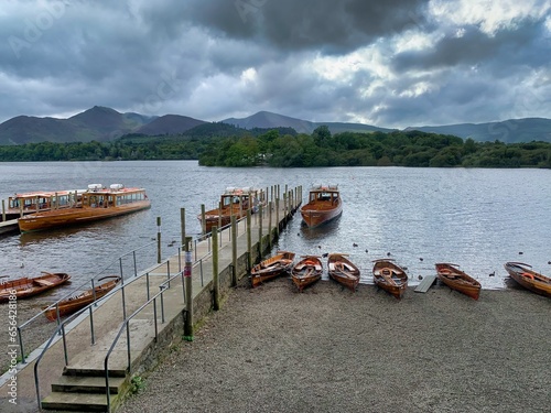 Stampa su tela Wooden boats on derwent water in keswick lake district