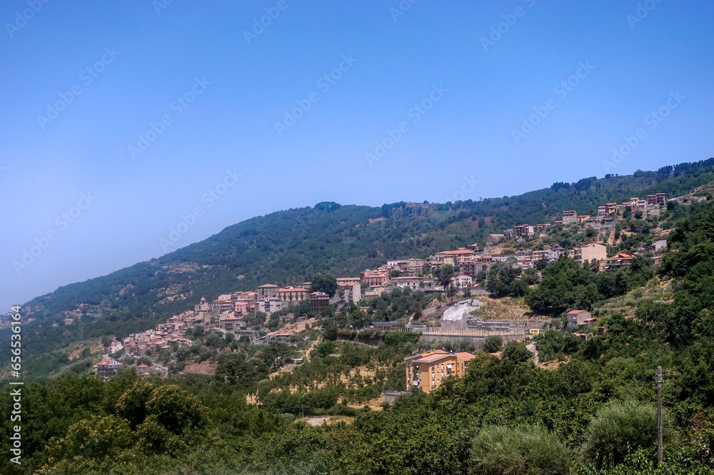Il villaggio di Ucria, nei Monti Nebrodi, Sicilia