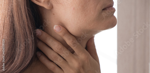 Cervical lymphadenitis of the right side in a woman.