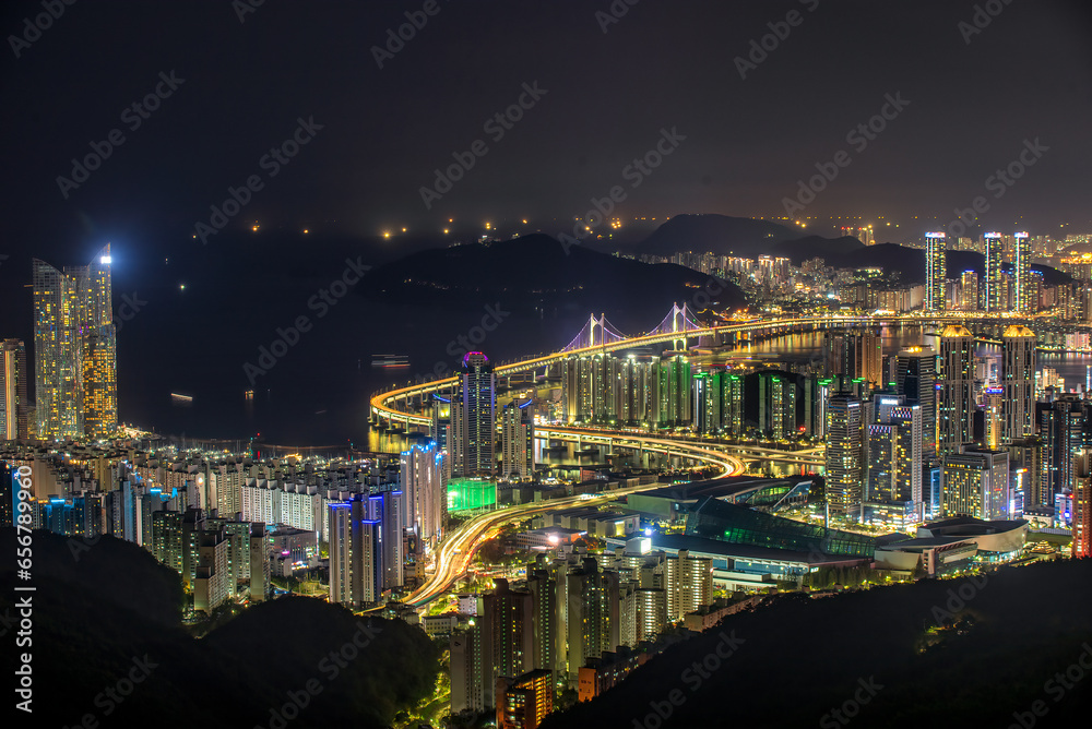 Naklejka premium country at night