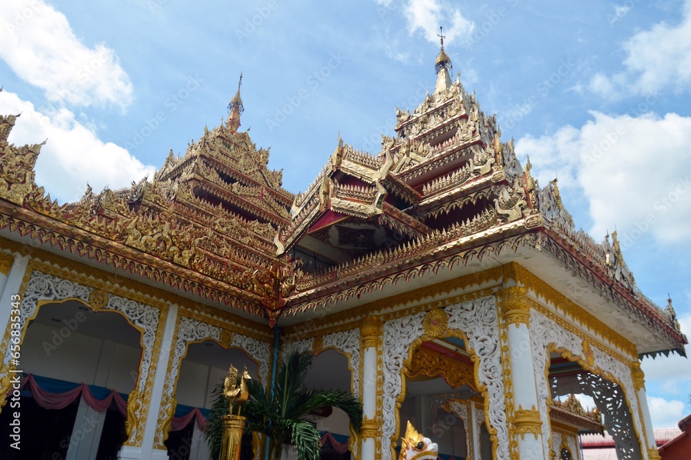 Fototapeta premium buddhist temple