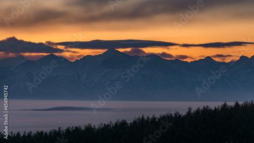sunrise over the mountains © Batbayar