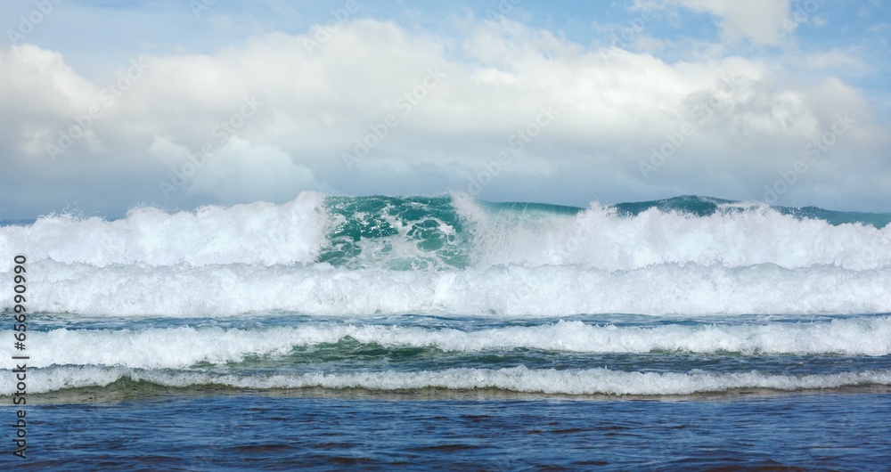 Fototapeta premium Sea storm wave. Misty seascape view from beach.