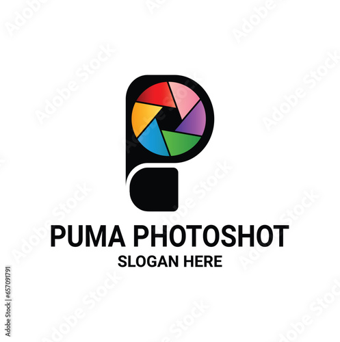Letter P Photography Logo Design Element. For Photographer, Designers and Printers. P letter logo template camera lens icon.