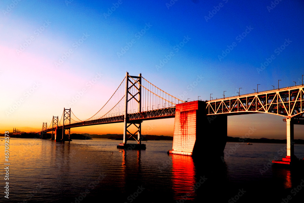 Obraz premium 瀬戸大橋
