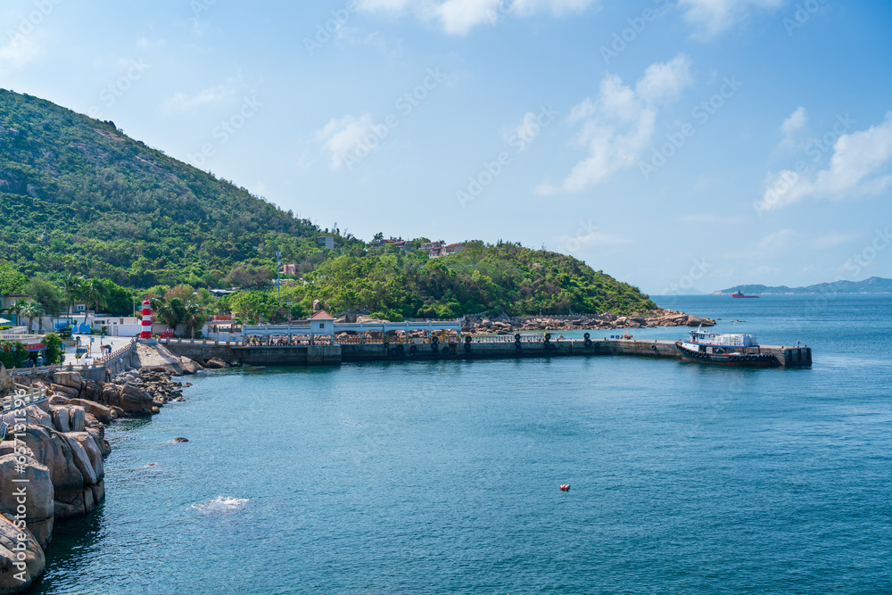 Fototapeta premium Pier at Wailingding Island, Zhuhai City, Guangdong Province, China