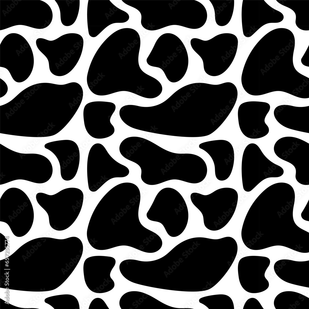 Cow print, giraffe seamless pattern. Vector hand drawn cartoon illustration. Cow spots in doodle style. Flat design. Safari print is in black and white colors. Cow print, giraffe seamless pattern. Vector hand drawn cartoon illustration. Cow spots in doodle style. Flat design. Safari print is in black and white colors.