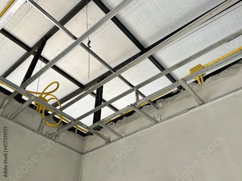 Components of the smooth plaster ceiling C-line structure under the roof