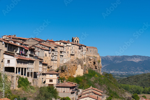 Fotografia Frias Spain beautiful spanish hilltop town on a hill Burgos province Castile and