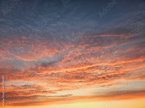 Fototapeta Naklejka Na Ścianę i Meble -  beautiful sky background at dusk. bright sky at sunset