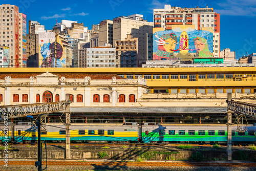 Εκτύπωση καμβά Centro de Belo Horizonte visto da Estação Central do metrô.