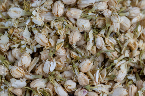 dried jasmine flowers and buds for adding to tea