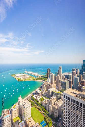 Chicago aerial photography view of buildings in a sunny day. Architectural view of the city, urban scene. © Paulo Nabas