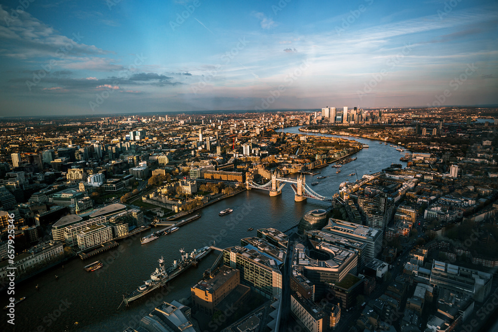 Fototapeta premium Aerial View of London at Sunset