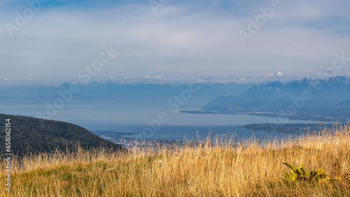 panorama sur le bassin lémanique depuis les Crêtes du Jura