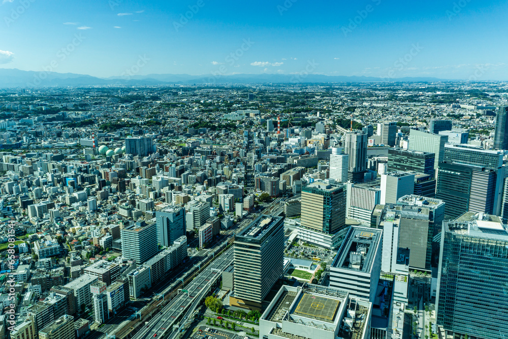 Fototapeta premium 神奈川県横浜市みなとみらいの都市風景