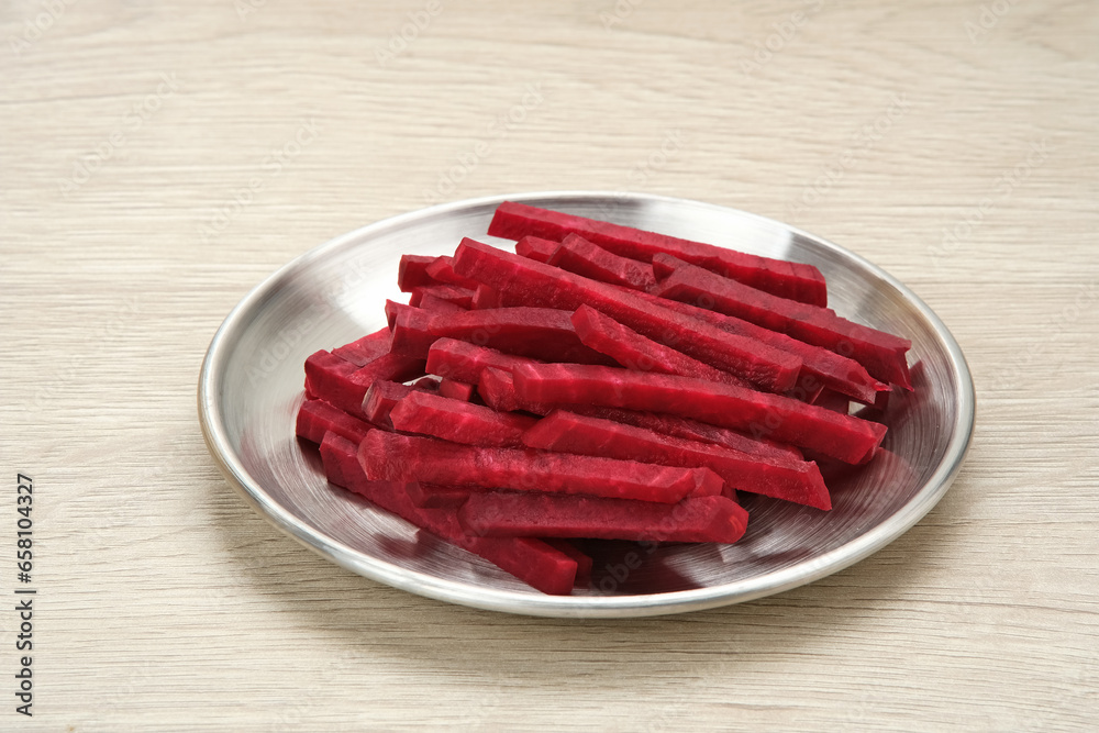 Fresh Organic Beetroot Slices served in a bowl.
Fresh Organic Beetroot Slices served in a bowl.