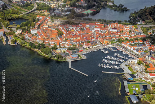 Waren, Mueritz, Mecklenburg-Vorpommern, Deutschland, Luftaufnahme aus dem Flugzeug photo