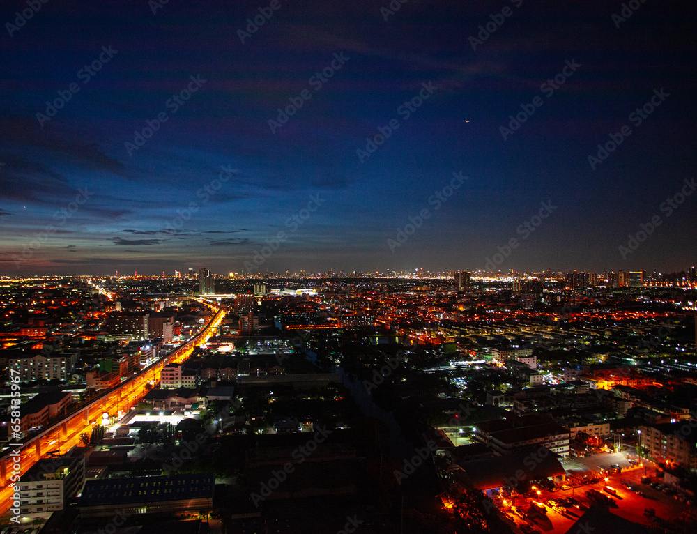 Bird's eye view, night view of the city that is beautiful