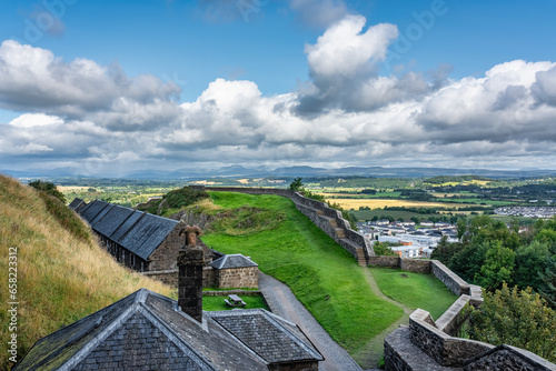 Foto Defense walls of the huge medieval castle of Stirling in Scotland, UK
