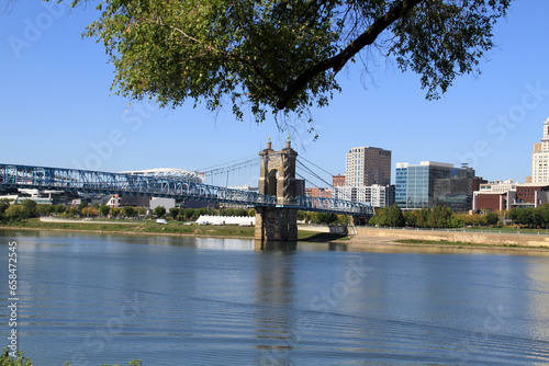 Bridge to Cincinatti 