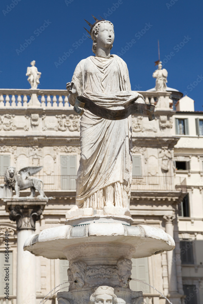 Madonna Verona in Piazza delle Erbe in Verona