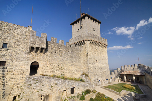 Obraz na płótnie Fortress of Guaita in San Marino w salonie
