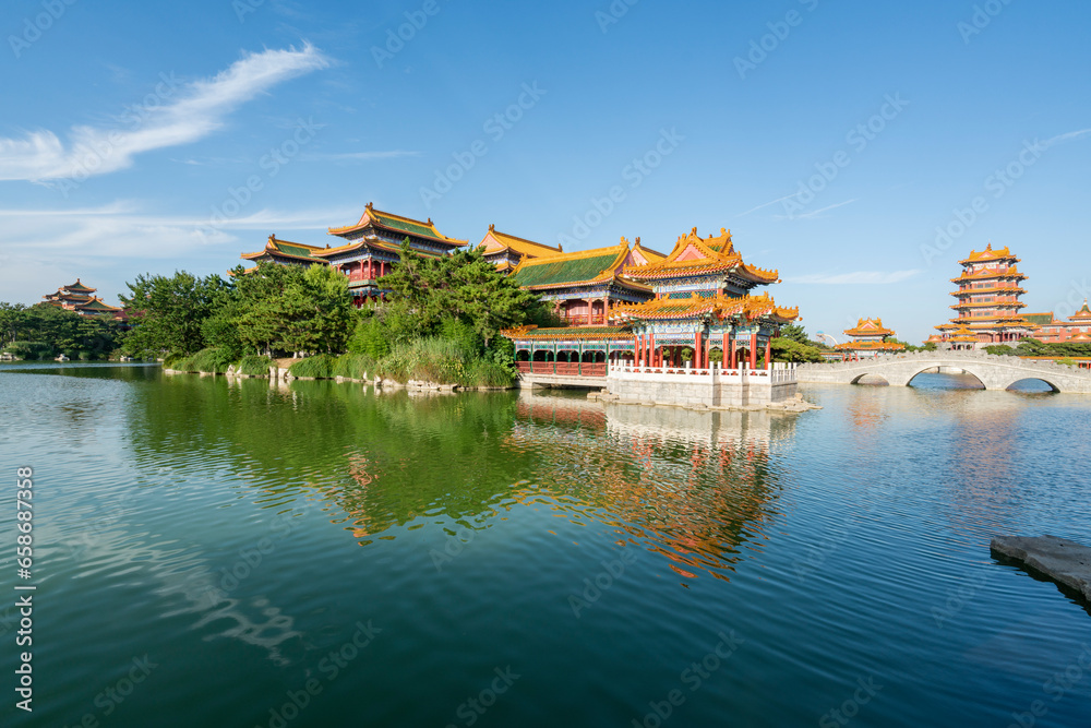 Naklejka premium Chinese Garden Landscape, Palace on Lake