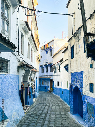 narrow street in old city © Melissa